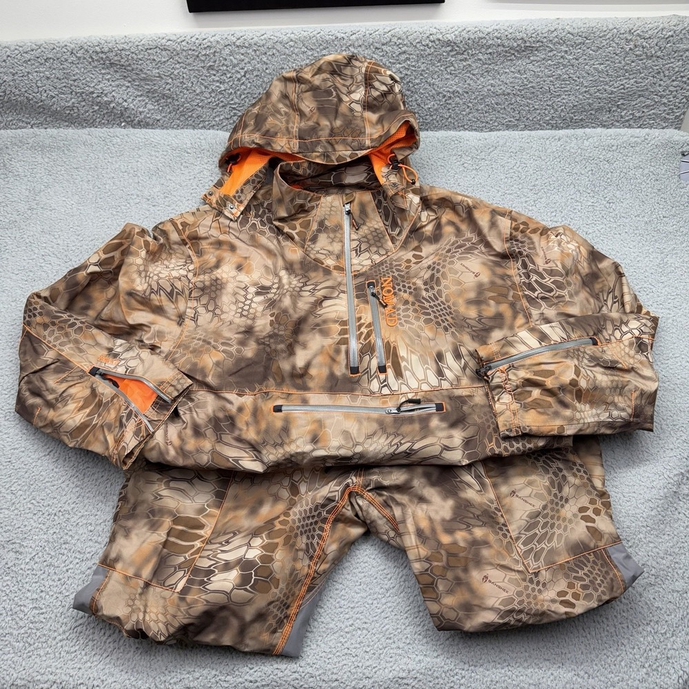 Nomad Size XL Camo Hooded Pullover Jacket & XL Camouflage Pants Hunting Set